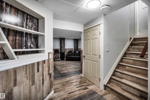 7728 18 Avenue, Edmonton, AB - Indoor Photo Showing Other Room