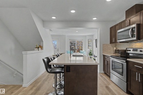 30 3025 151 Avenue, Edmonton, AB - Indoor Photo Showing Kitchen With Stainless Steel Kitchen With Upgraded Kitchen