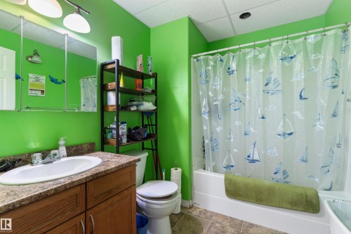 4608 39 Street, Drayton Valley, AB - Indoor Photo Showing Bathroom