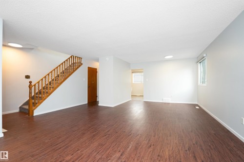 12411 94 Street, Edmonton, AB - Indoor Photo Showing Other Room