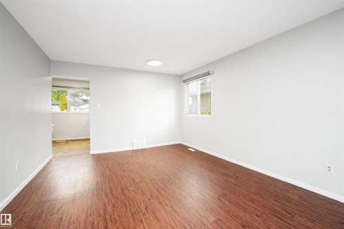 12411 94 Street, Edmonton, AB - Indoor Photo Showing Other Room