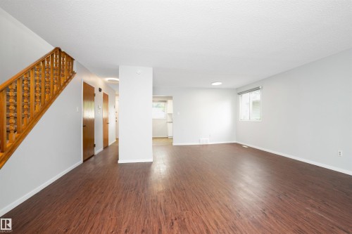 12411 94 Street, Edmonton, AB - Indoor Photo Showing Other Room