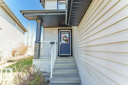 5806 1A Avenue, Edmonton, AB - Outdoor With Exterior