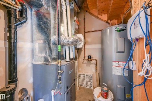8 1530 Tamarack Boulevard, Edmonton, AB - Indoor Photo Showing Basement
