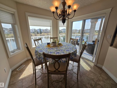 7429 162 Avenue, Edmonton, AB - Indoor Photo Showing Dining Room