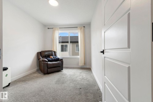 163 804 Welsh Drive, Edmonton, AB - Indoor Photo Showing Other Room