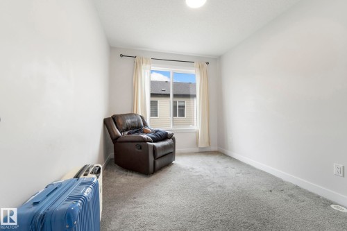 163 804 Welsh Drive, Edmonton, AB - Indoor