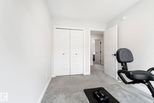 163 804 Welsh Drive, Edmonton, AB - Indoor