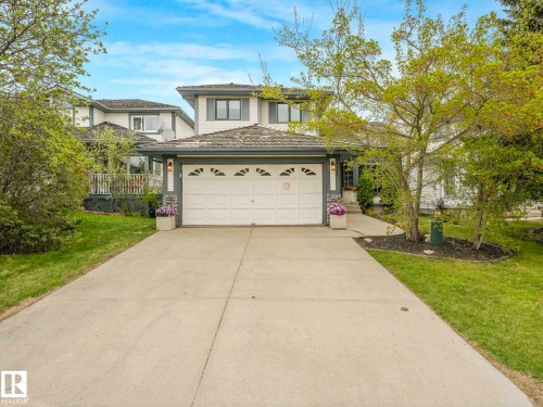 1060 Wedgewood Boulevard, Edmonton, AB - Outdoor With Facade