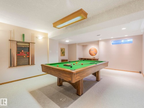 1060 Wedgewood Boulevard, Edmonton, AB - Indoor Photo Showing Other Room