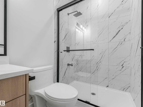 731 30 Street, Edmonton, AB - Indoor Photo Showing Bathroom