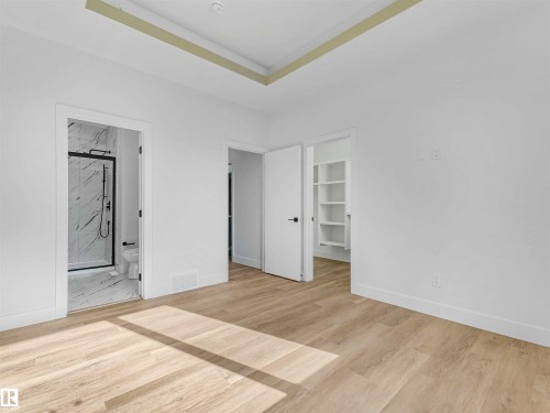 731 30 Street, Edmonton, AB - Indoor Photo Showing Other Room