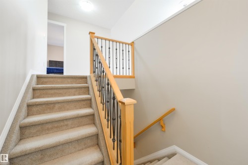 1215 Ormsby Lane, Edmonton, AB - Indoor Photo Showing Other Room