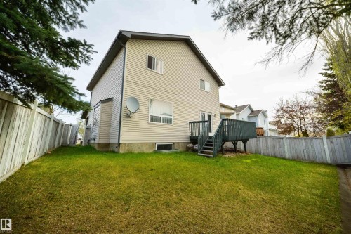 1215 Ormsby Lane, Edmonton, AB - Outdoor