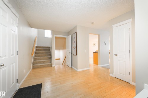 1215 Ormsby Lane, Edmonton, AB - Indoor Photo Showing Other Room