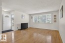 882 Knottwood Road S, Edmonton, AB  - Indoor Photo Showing Other Room 