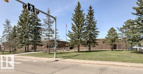 882 Knottwood Road S, Edmonton, AB - Outdoor With View