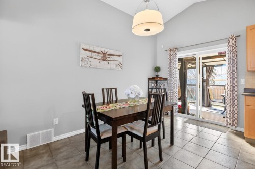 13419 140 Avenue, Edmonton, AB - Indoor Photo Showing Dining Room