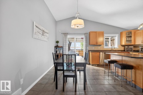 13419 140 Avenue, Edmonton, AB - Indoor