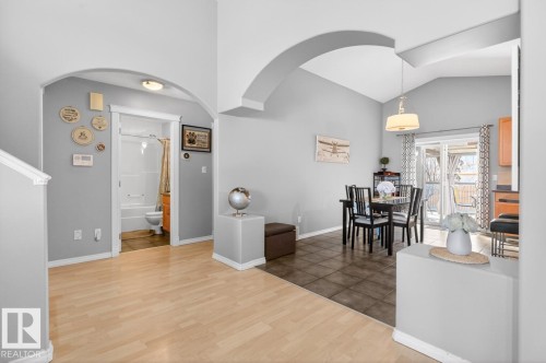 13419 140 Avenue, Edmonton, AB - Indoor