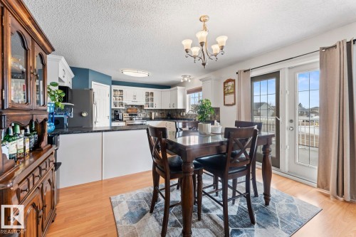 616 20 Street, Cold Lake, AB - Indoor Photo Showing Dining Room