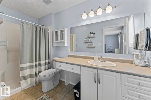 616 20 Street, Cold Lake, AB - Indoor Photo Showing Bathroom