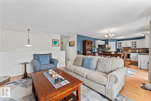 616 20 Street, Cold Lake, AB - Indoor Photo Showing Living Room