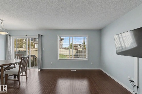 1747 Chapman Way, Edmonton, AB - Indoor