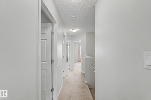 1747 Chapman Way, Edmonton, AB - Indoor Photo Showing Other Room