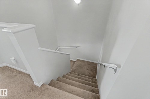 1747 Chapman Way, Edmonton, AB - Indoor Photo Showing Other Room