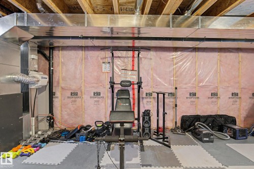 1747 Chapman Way, Edmonton, AB - Indoor Photo Showing Basement