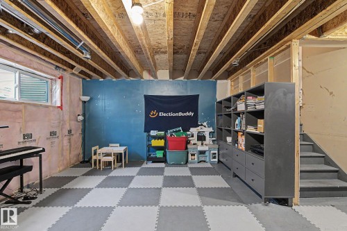 1747 Chapman Way, Edmonton, AB - Indoor Photo Showing Basement