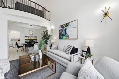 926 Thompson Place, Edmonton, AB - Indoor Photo Showing Living Room