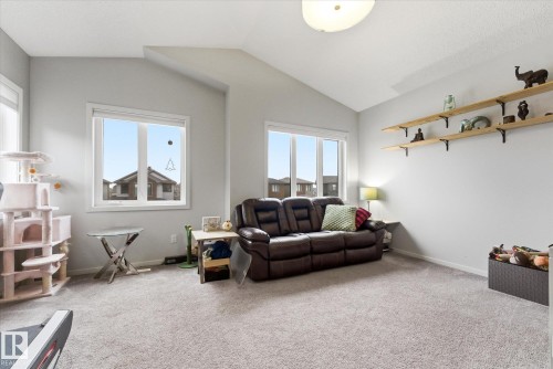 8 Treble Landing, Spruce Grove, AB - Indoor