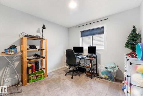 8 Treble Landing, Spruce Grove, AB - Indoor