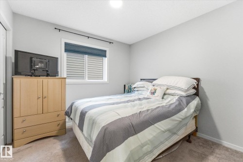 8 Treble Landing, Spruce Grove, AB - Indoor Photo Showing Bedroom