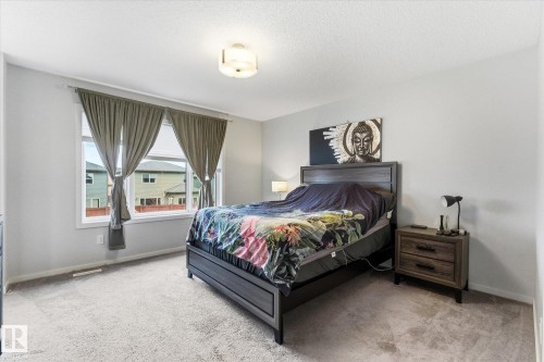 8 Treble Landing, Spruce Grove, AB - Indoor Photo Showing Bedroom