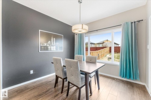 8 Treble Landing, Spruce Grove, AB - Indoor Photo Showing Dining Room