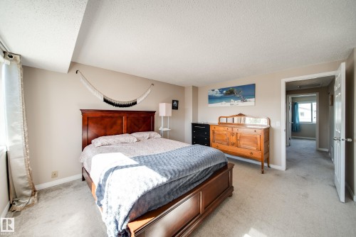 21 18010 98 Avenue, Edmonton, AB - Indoor Photo Showing Bedroom