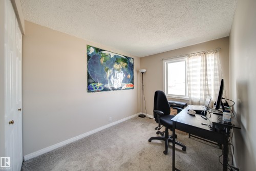 21 18010 98 Avenue, Edmonton, AB - Indoor Photo Showing Office