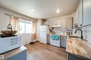 21 18010 98 Avenue, Edmonton, AB  - Indoor Photo Showing Kitchen 