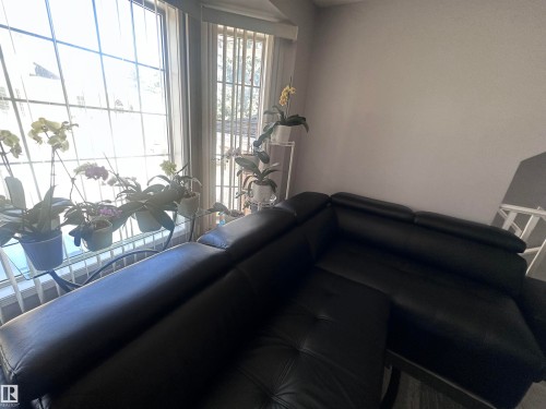 1636 Jamha Road, Edmonton, AB - Indoor Photo Showing Other Room