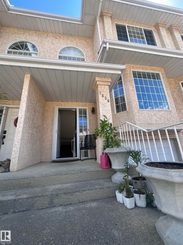 1636 Jamha Road, Edmonton, AB - Outdoor