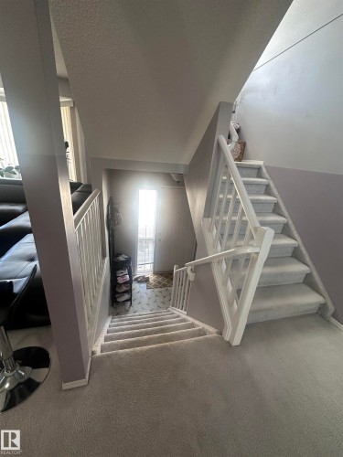 1636 Jamha Road, Edmonton, AB - Indoor Photo Showing Other Room