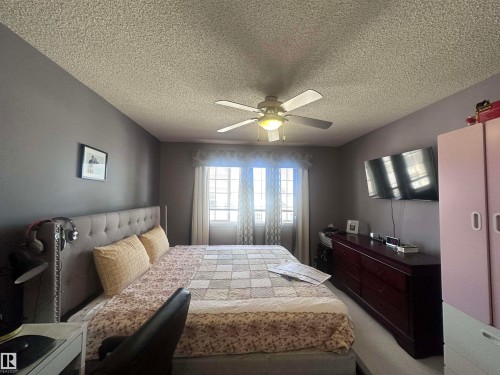 1636 Jamha Road, Edmonton, AB - Indoor Photo Showing Bedroom