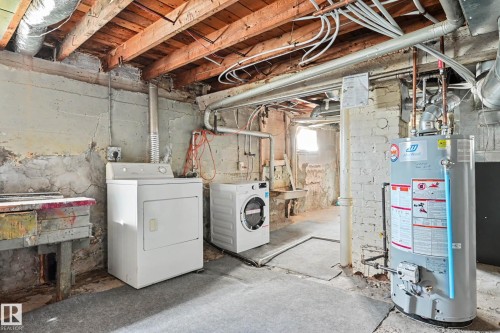 11634 123 Street, Edmonton, AB - Indoor Photo Showing Laundry Room
