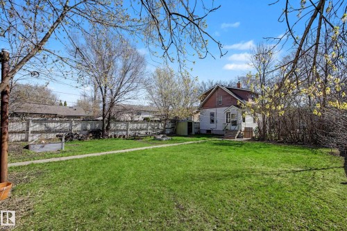 11634 123 Street, Edmonton, AB - Outdoor