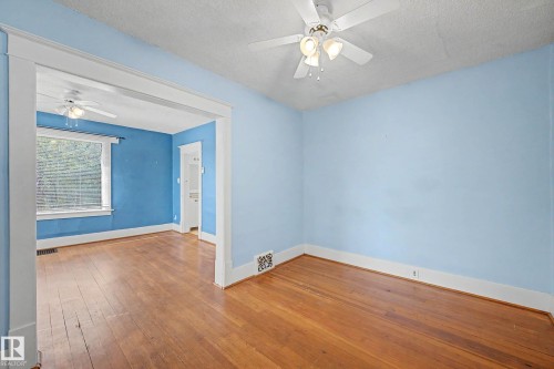 11634 123 Street, Edmonton, AB - Indoor Photo Showing Other Room