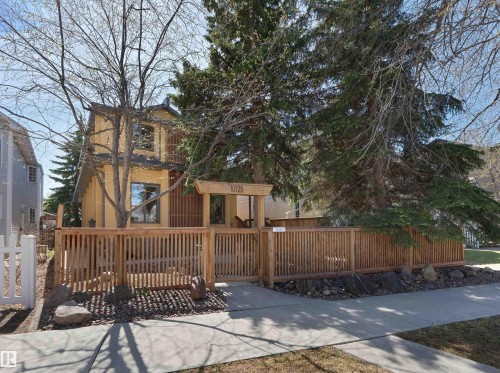 10725 University Avenue, Edmonton, AB - Outdoor
