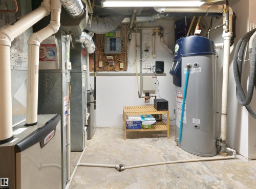 10725 University Avenue, Edmonton, AB - Indoor Photo Showing Basement